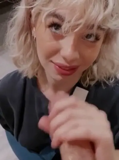 Blond With Great Eyes cover image