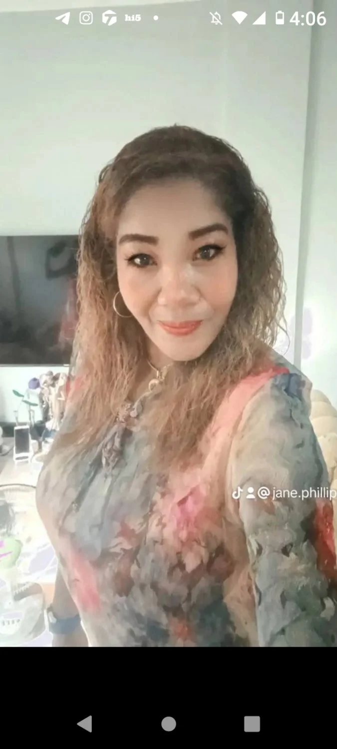 Filipina I wanna fuck image 9