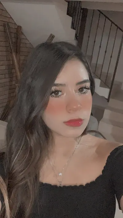 LA PUTITA DE MI PRIMA ❤️‍🔥😋 cover image