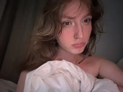 magrinha novinhamagrinha gemendo na rola cover image