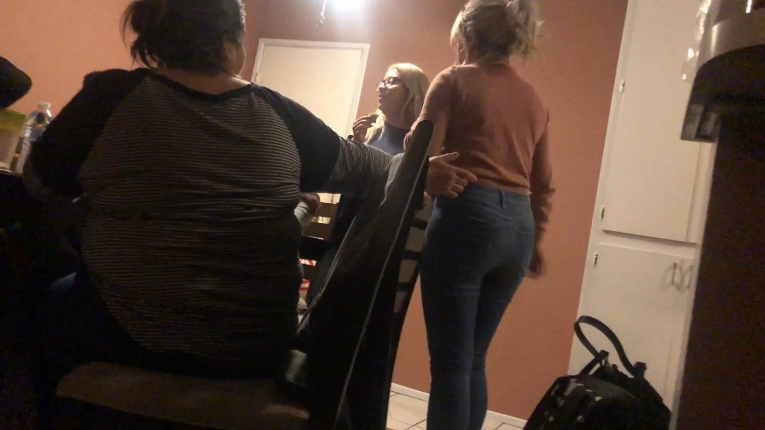 My gfs cousin caught me again 😍 image 7