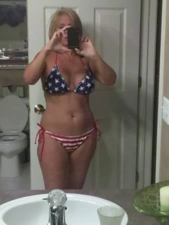 Hot MILF image 4