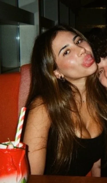 Big Boob Teen Bop Zoe image 11