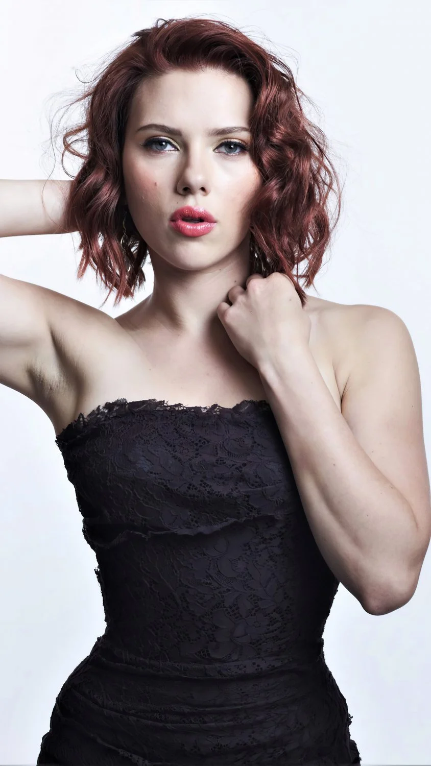 Scarlett Johansson image 25
