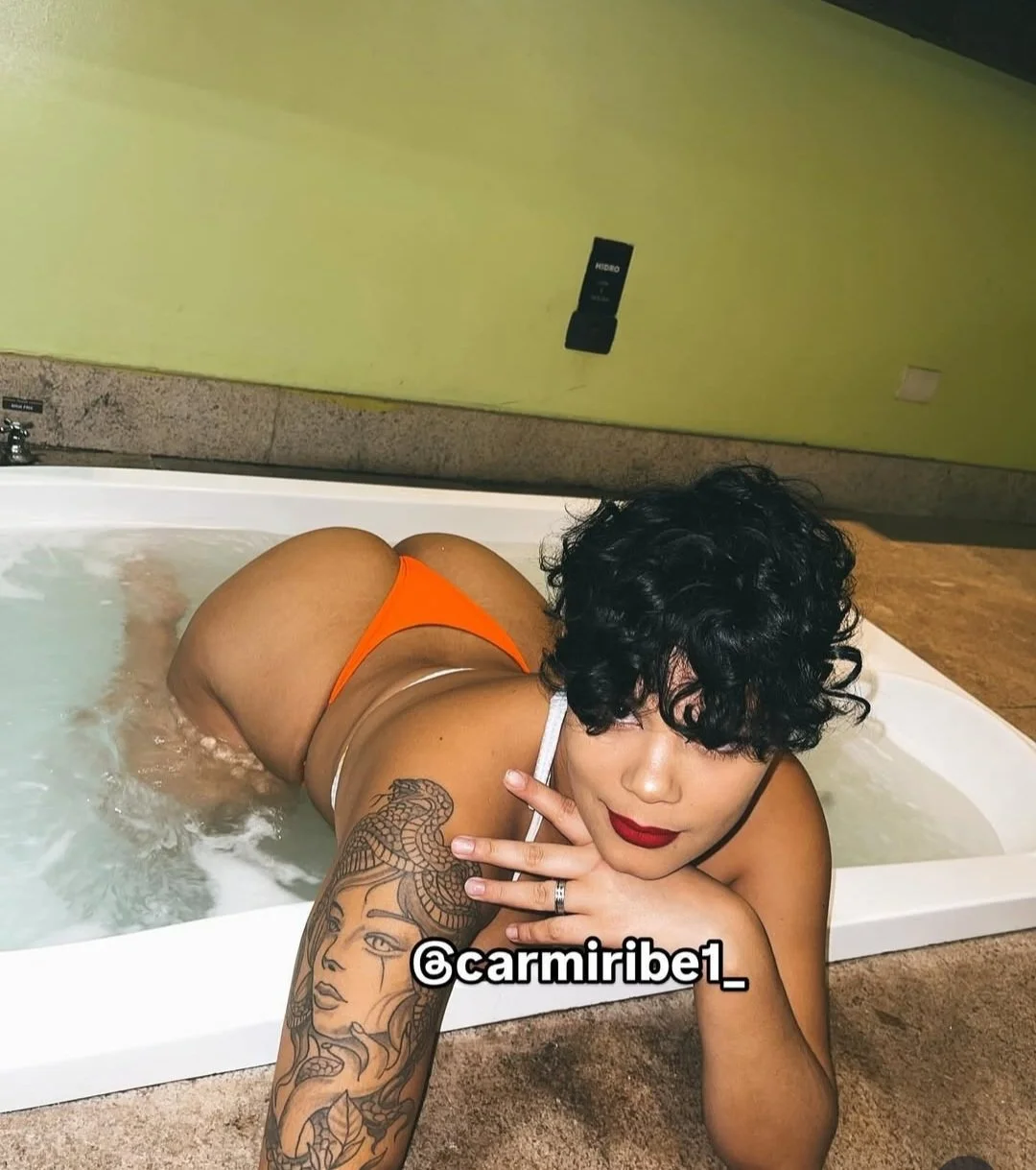 Carmiribe 🍑 image 5
