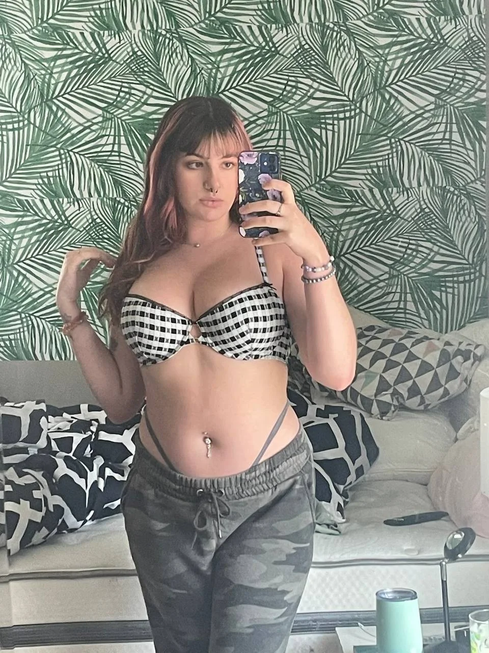 Stella image 23