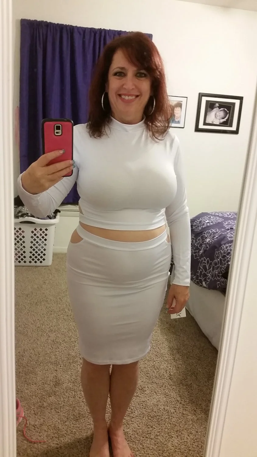 Big Tits MILF image 15
