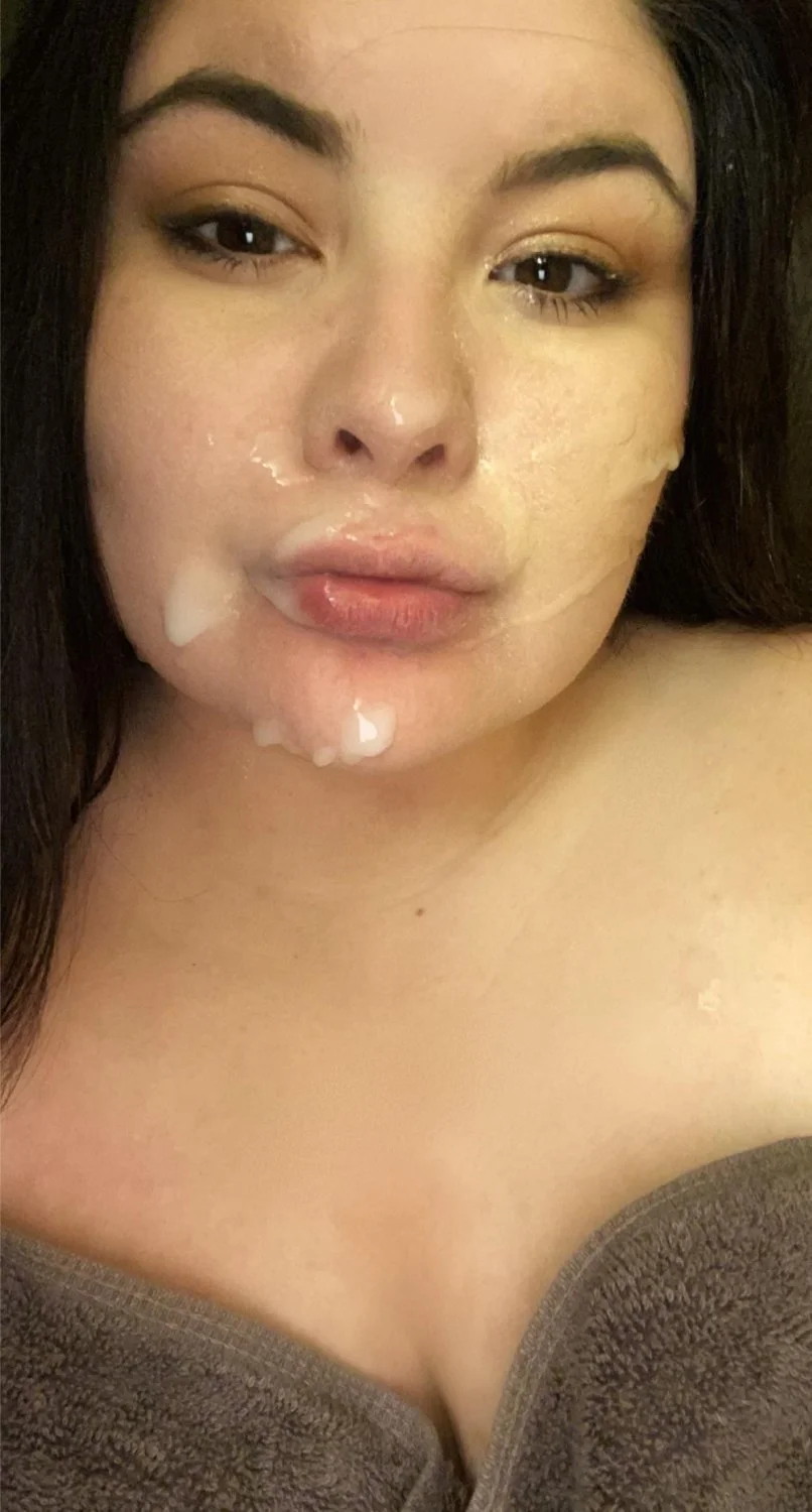 Cum Slut Chelsea image 2