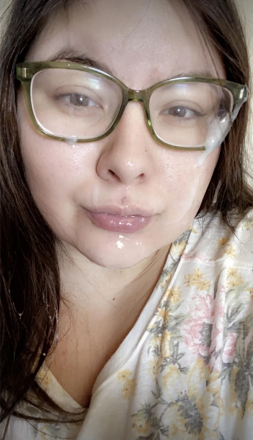 Cum Slut Chelsea image 6