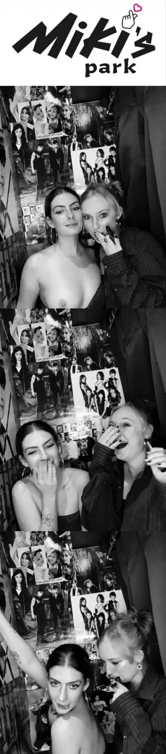 Photobooth flash nipslips main image