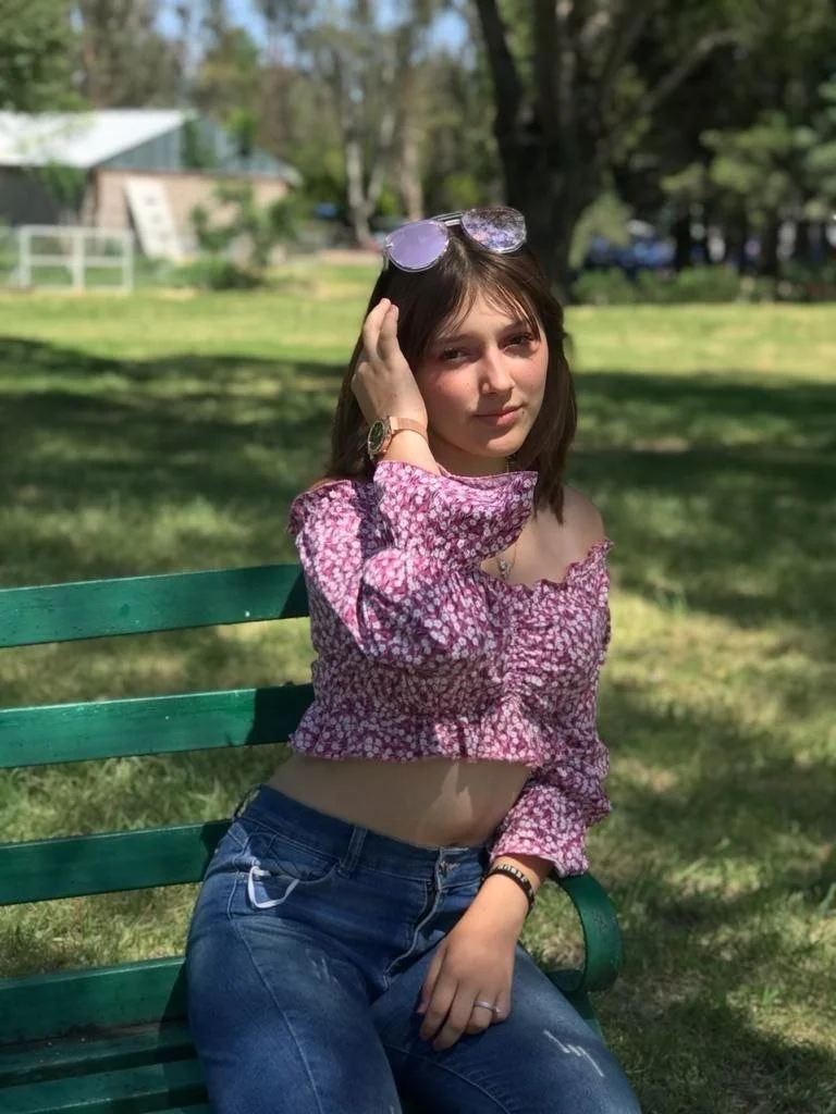Miren a esta puta embarazada que me entregaron image 8