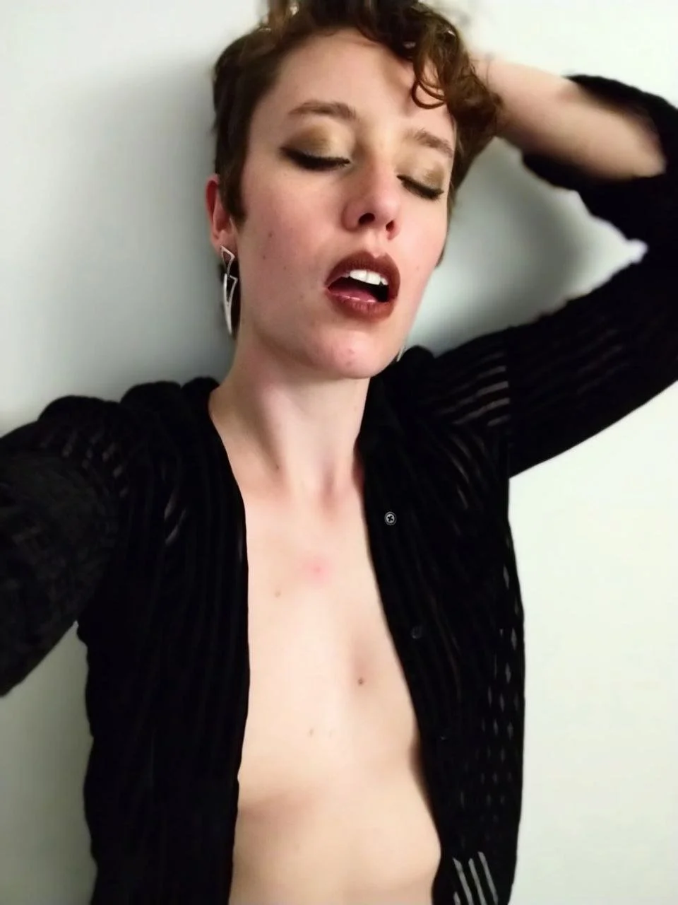 Webslut wife Abby wants everyone to see her image 5