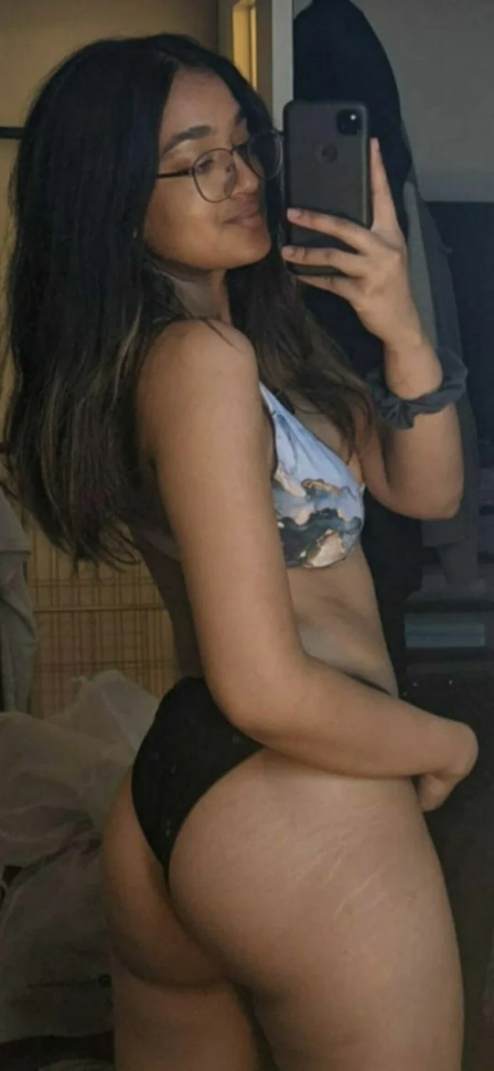 BBC Lover Indian Nri Babe Sucking Dildo Fucking Cumshots In Face Pic's & Video's image 4