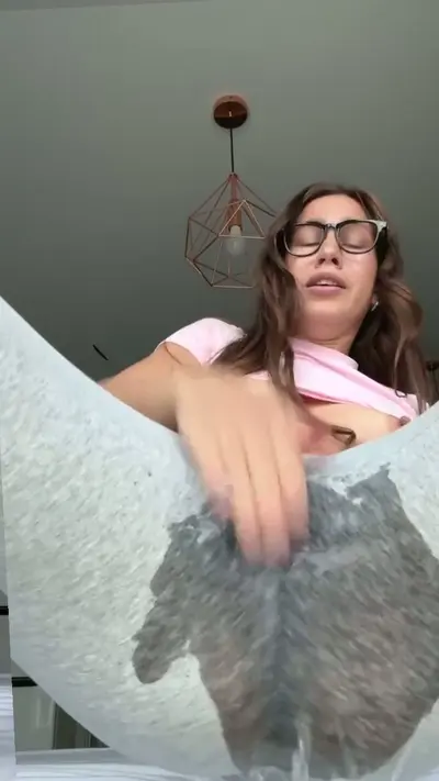 🔞 naughty perfect ass riding cock tight pussy cum dripping 🫦🍑 See my OF cover image