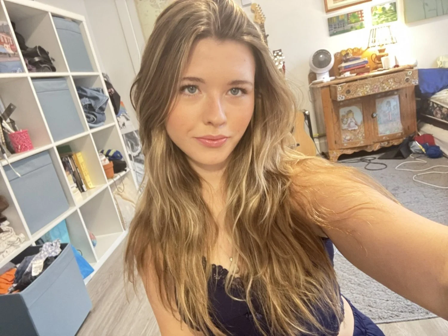 beautiful amateur gf Afton image 7