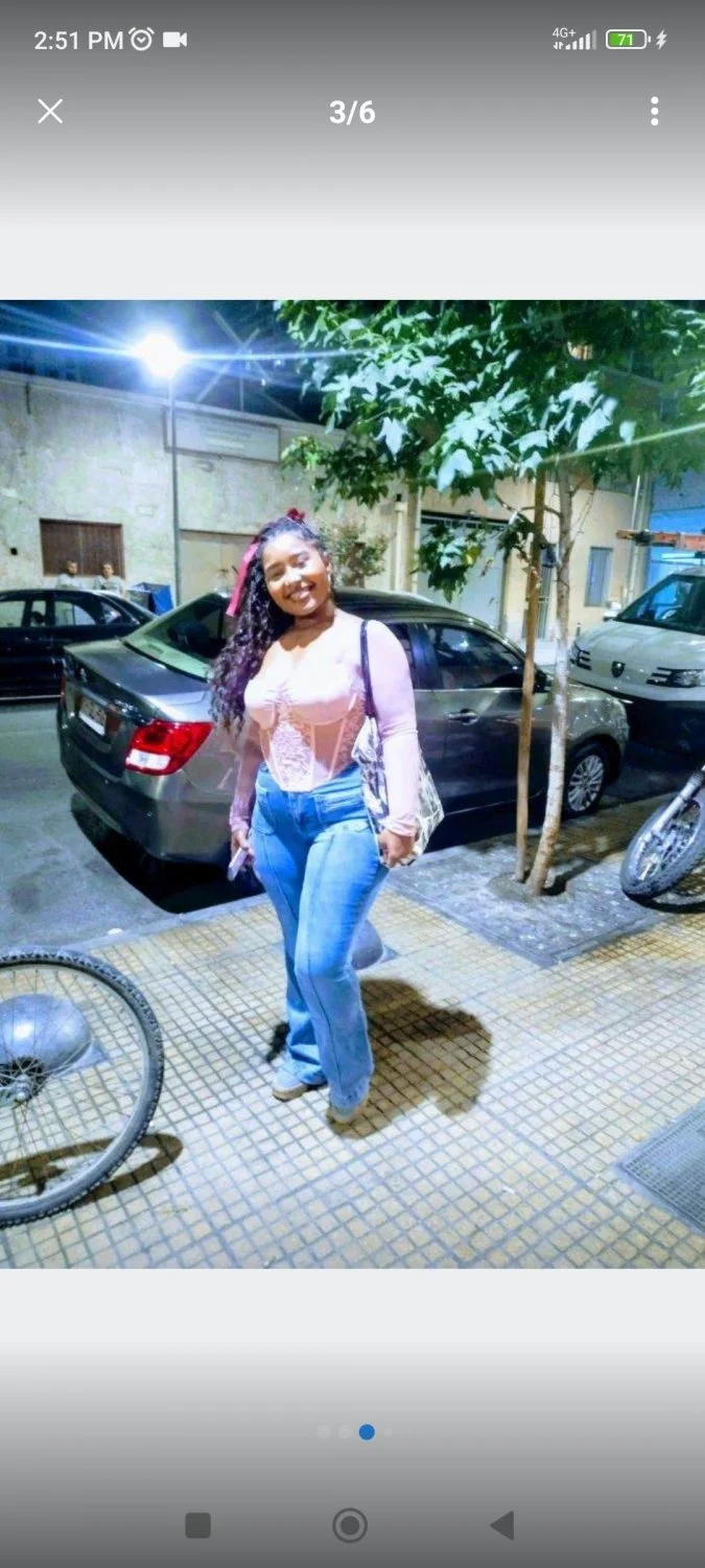 Loslyn Morena Nalgotas..de la App Nozy image 4