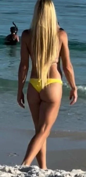 HOLLY H image 2