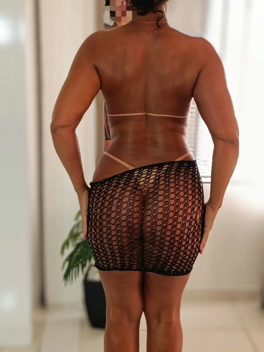 Casada hotwife image 3