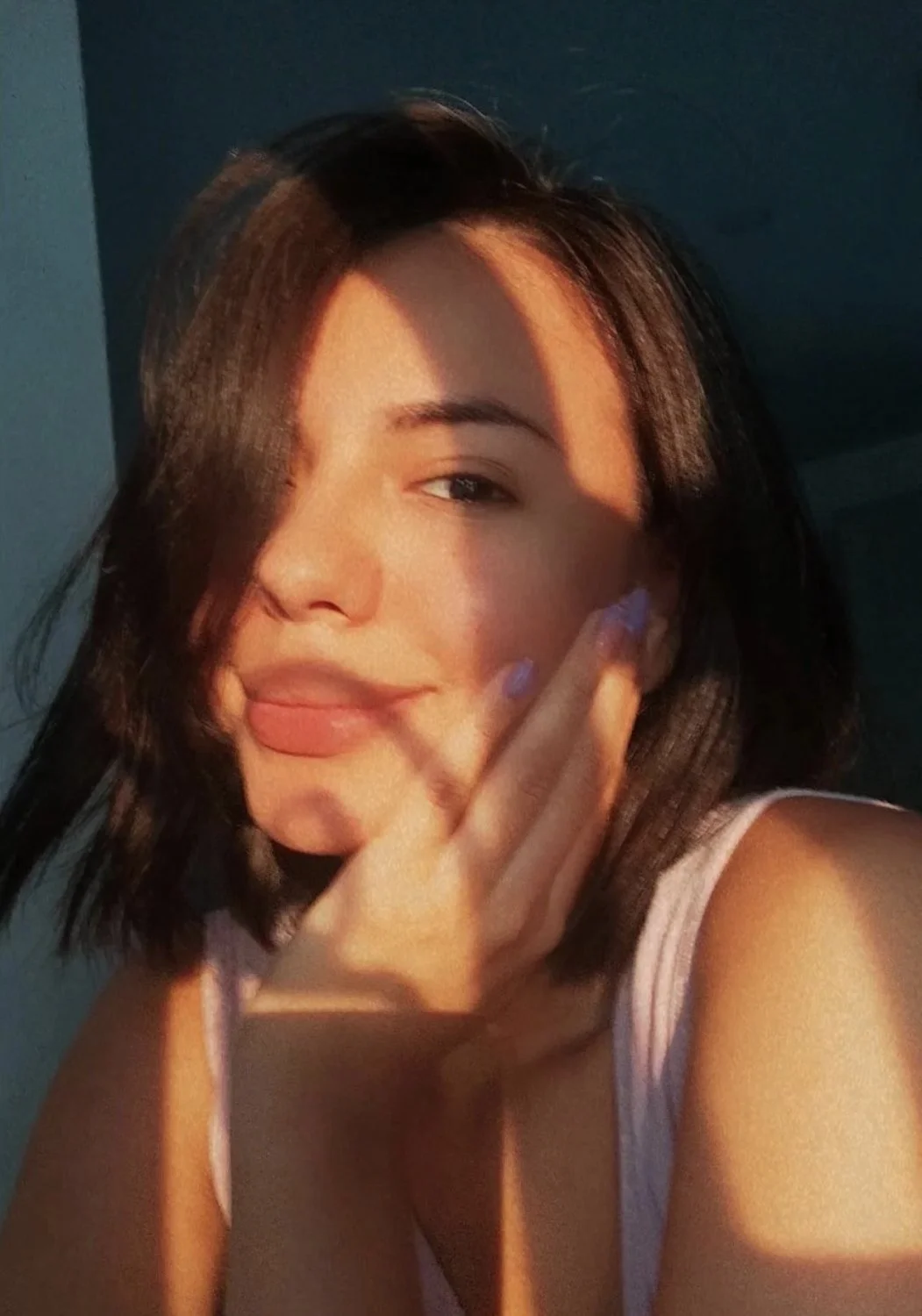 Spanish wife from Colombia image 6