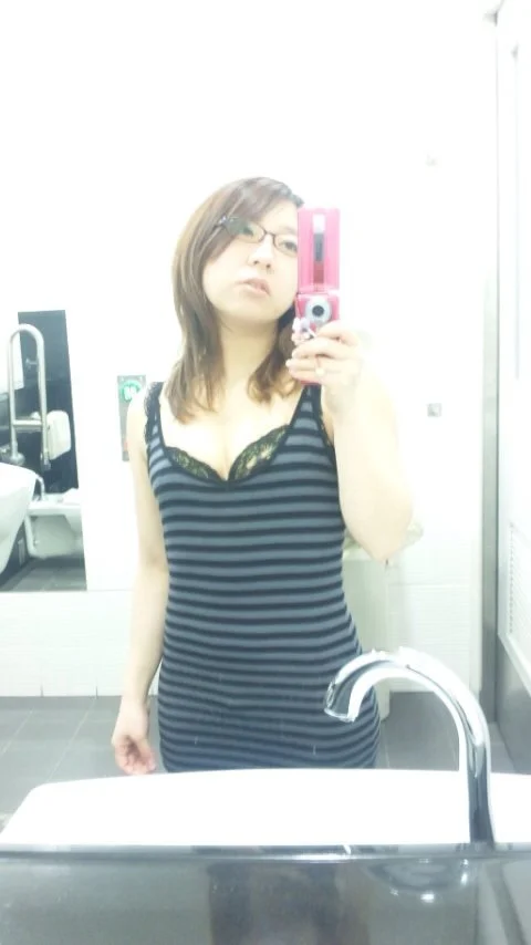 Japanese amateur girl 62-9 image 4