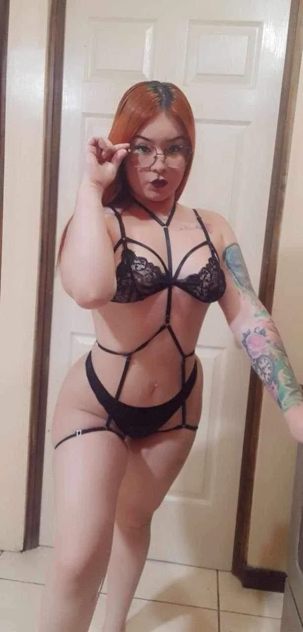Karina Masturbation image 25