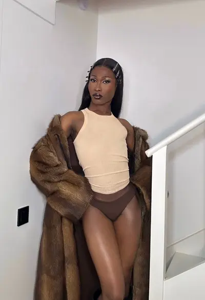 What's the name of this beautiful trans? who is she? cover image