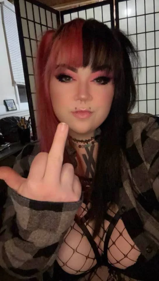Hold these while the dumbass gets more for me 😉, make it famous and maybe I’ll share image 34