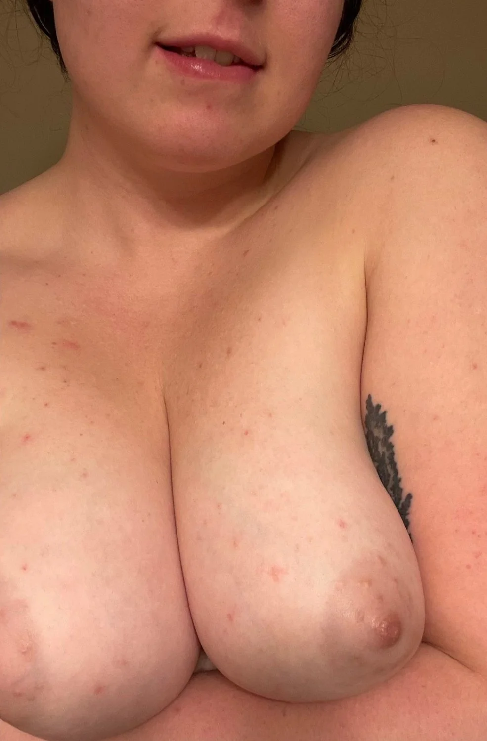 Random Wife submission image 10