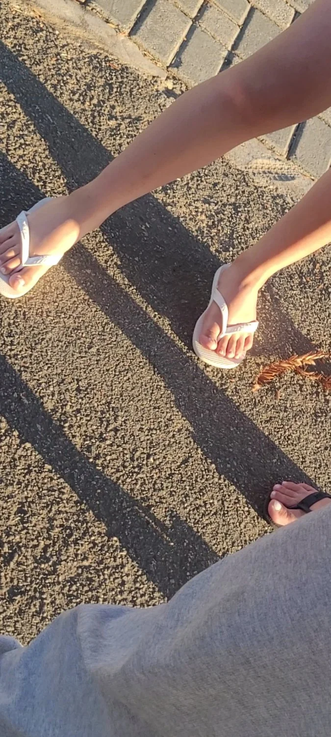 Candid Feet CWB Pt.4 image 10