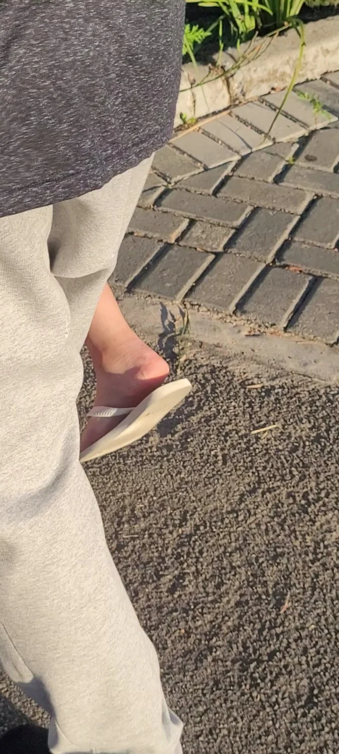 Candid Feet CWB Pt.4 image 12