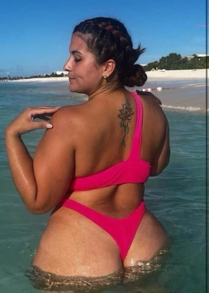 Super thicc Latina cumdump has a huge ass image 10