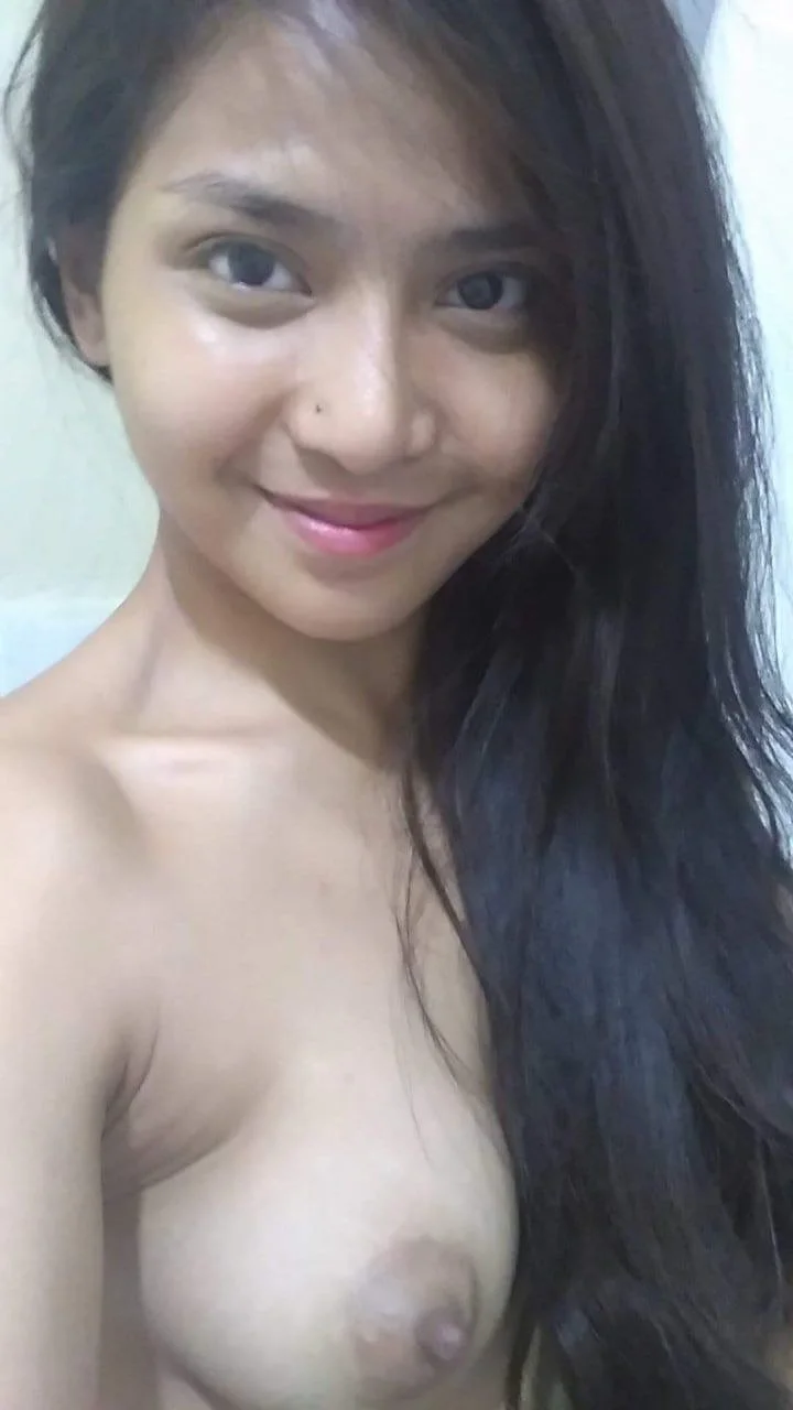 Pinay Alexa main image