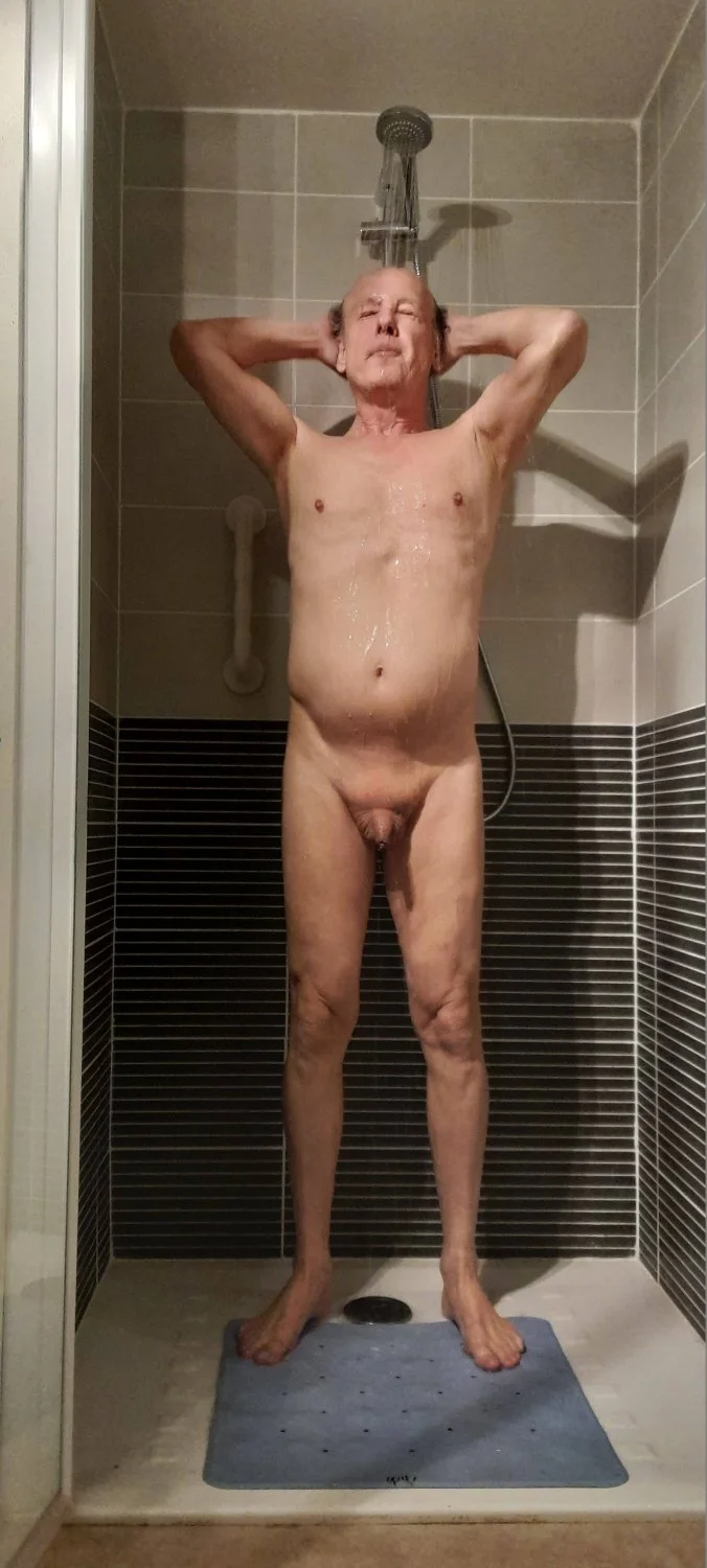 Shower image 3