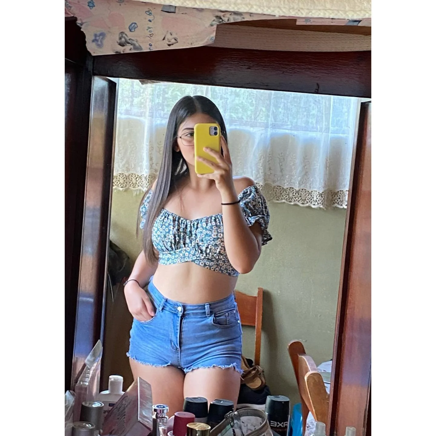 Sexy nerdy latina teen Paola image 12