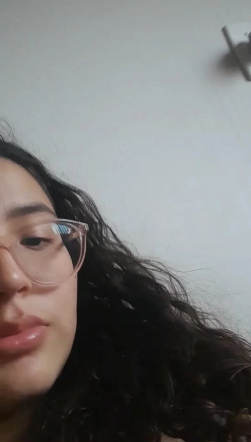 Novinha gatinha e muito gostosinha na live privada image 2