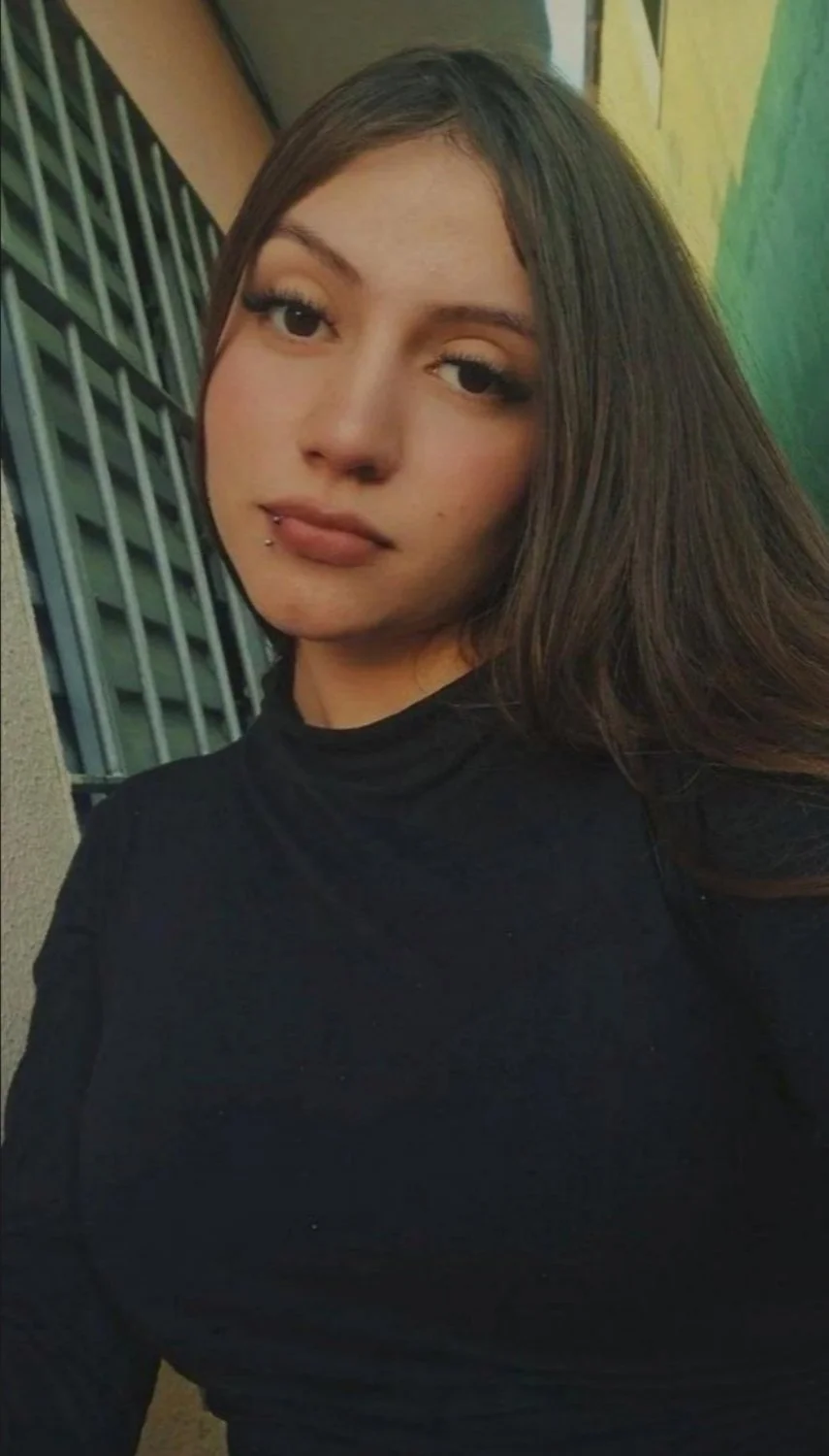 Branquinha muito gostosa vazada pelo ex main image