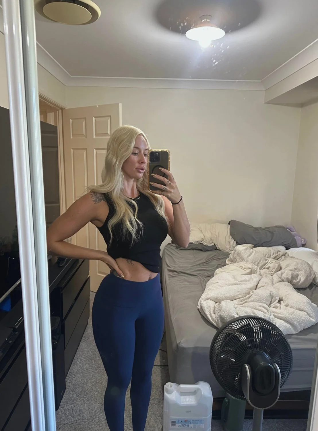 Blonde, thick and sweet from my head to my feet image 2