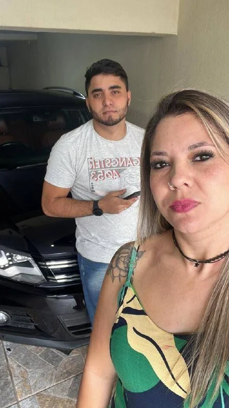 Coroa vazada pelo corno! safada caiu na net , video vazado erome vazada main image