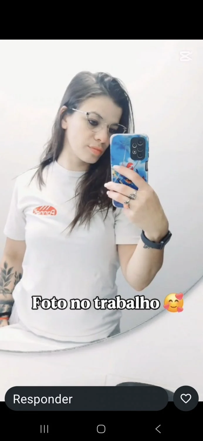 Argentina puta se exhibe en el trabajo image 5