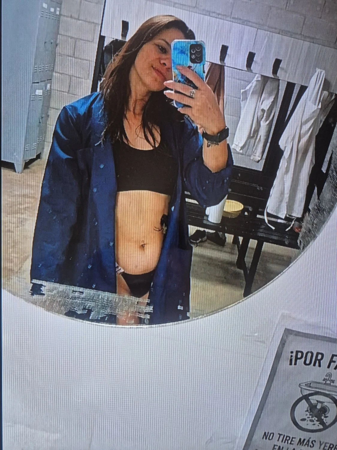 Argentina puta se exhibe en el trabajo image 7