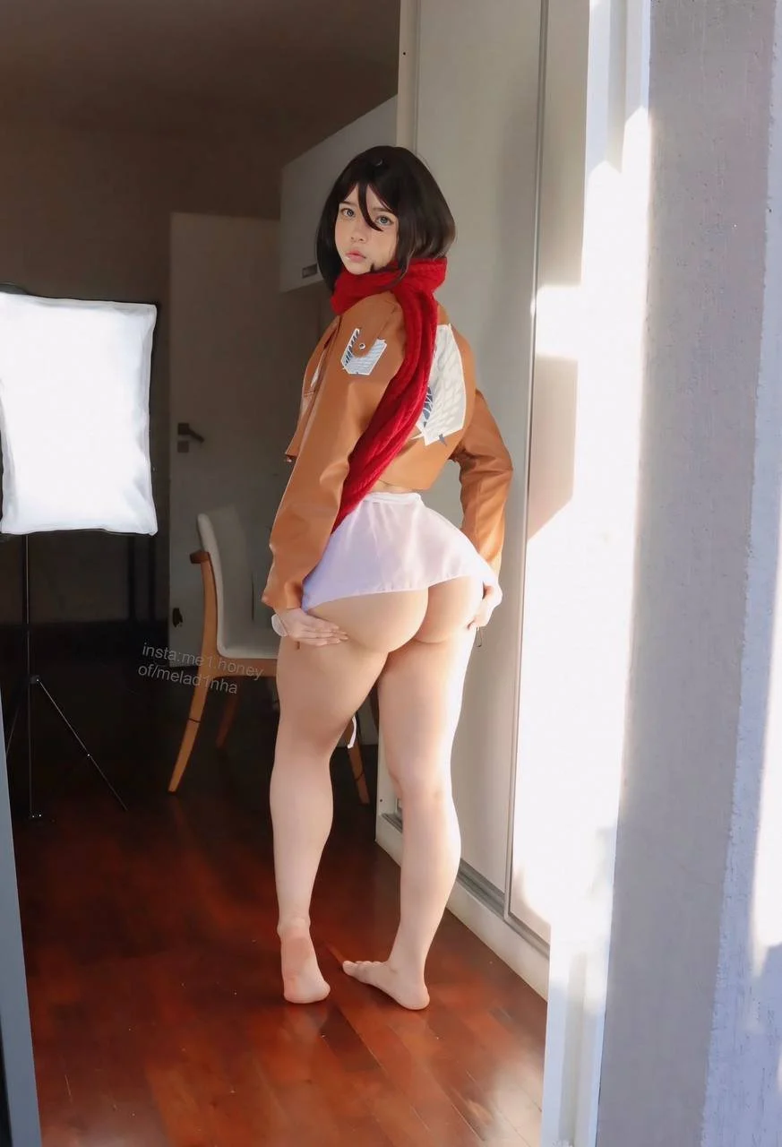 Buenísima cosplayer culona image 3