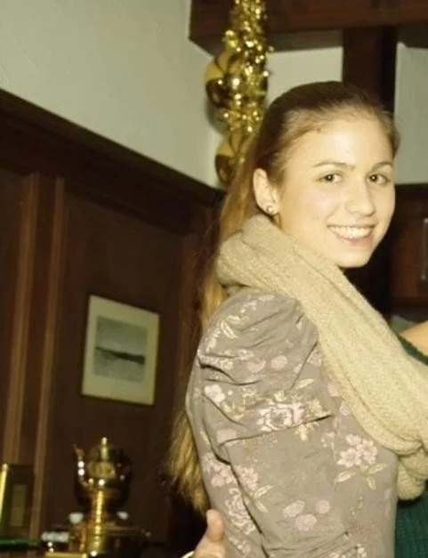 Karadaube cheating milf image 4