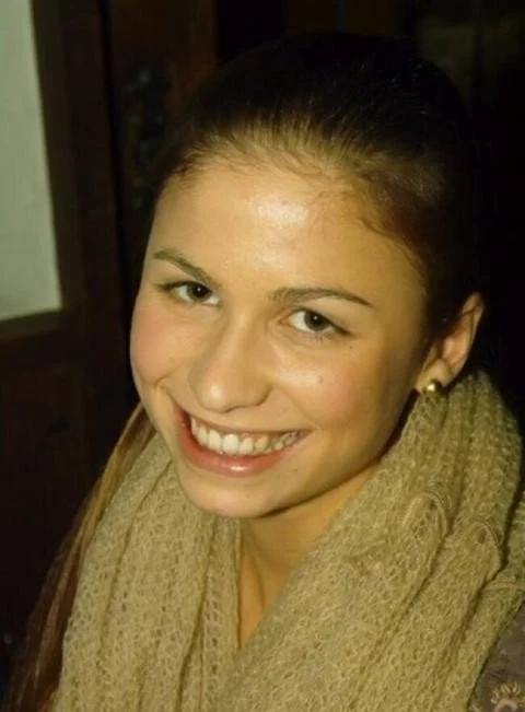 Karadaube cheating milf image 5