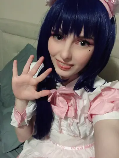 Petite 19yo nerdy cosplay slut fully exposed! cover image