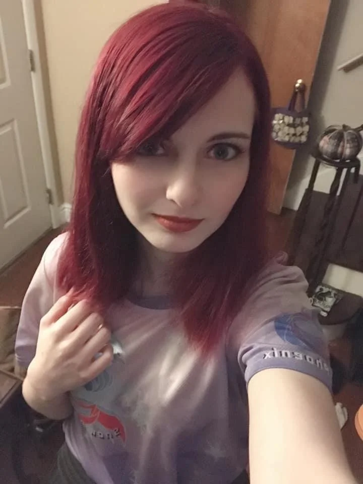 Petite 19yo nerdy cosplay slut fully exposed! image 15