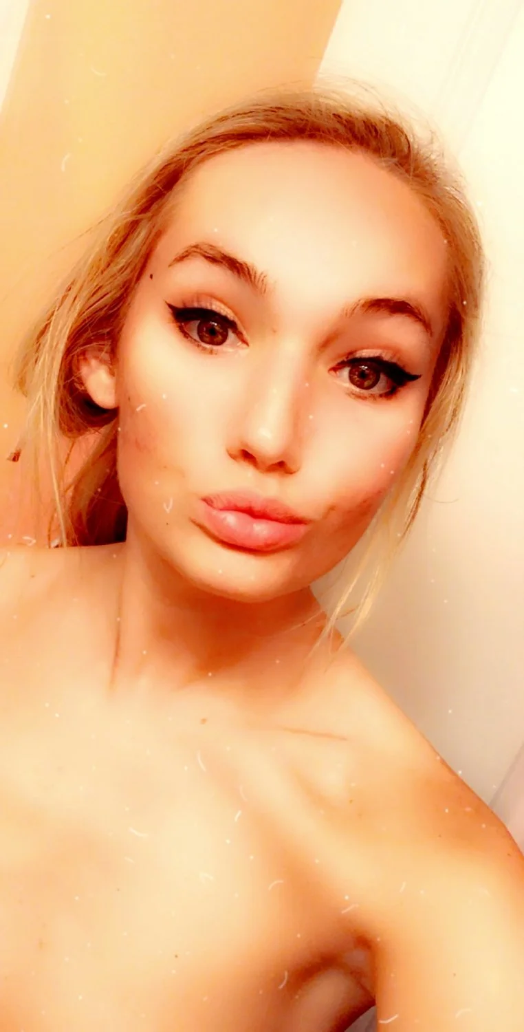 Webslut-Bimbo Doll-Tate Dixon-Lost image 17