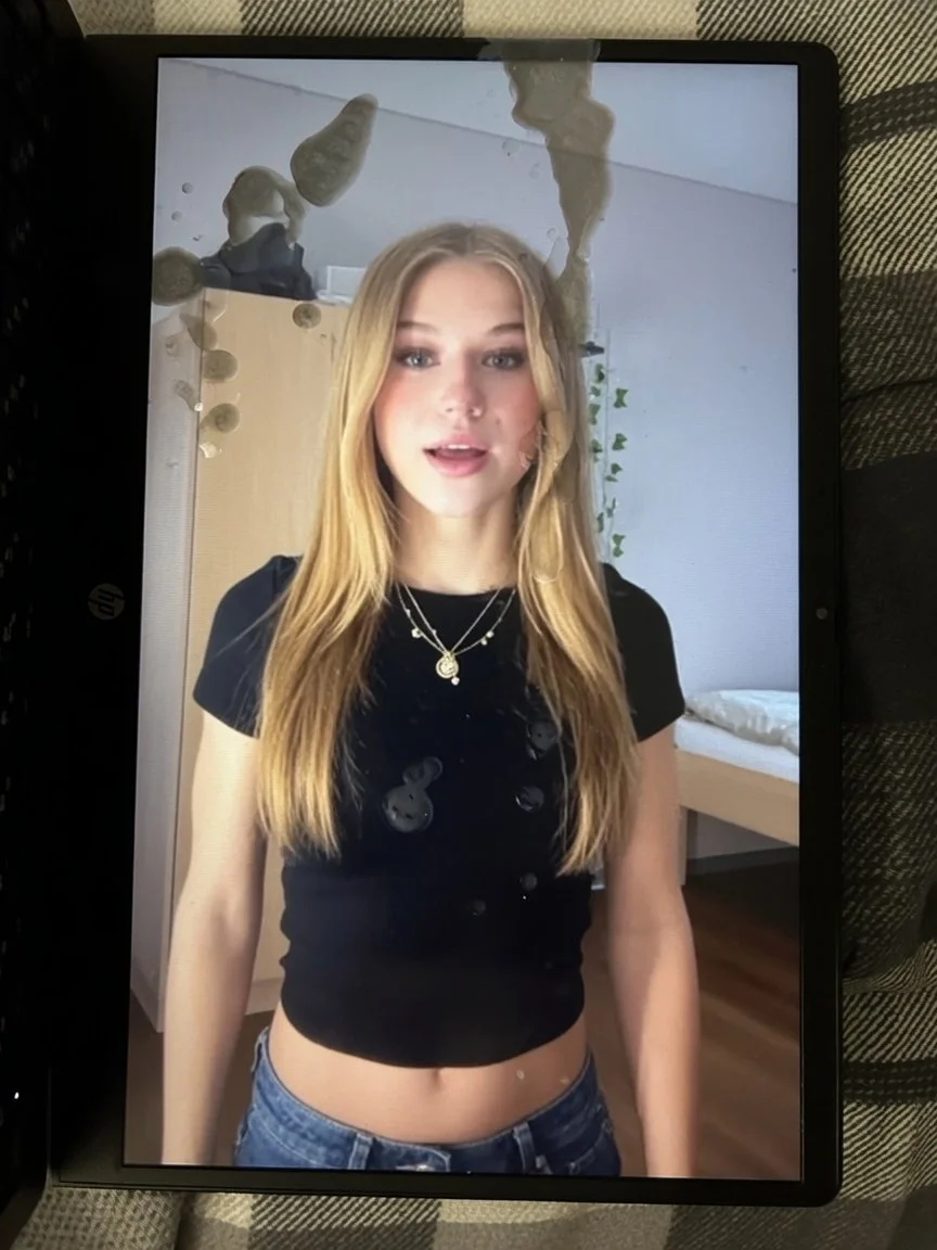 Came on that Young slut a few times image 3