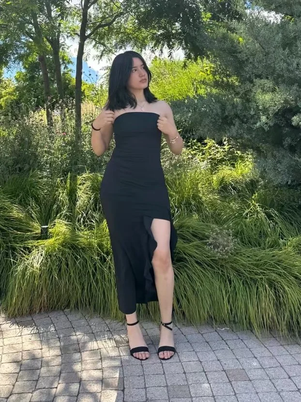 IRL Sexy Ass Barley Legal Teen Wants Your Cum main image