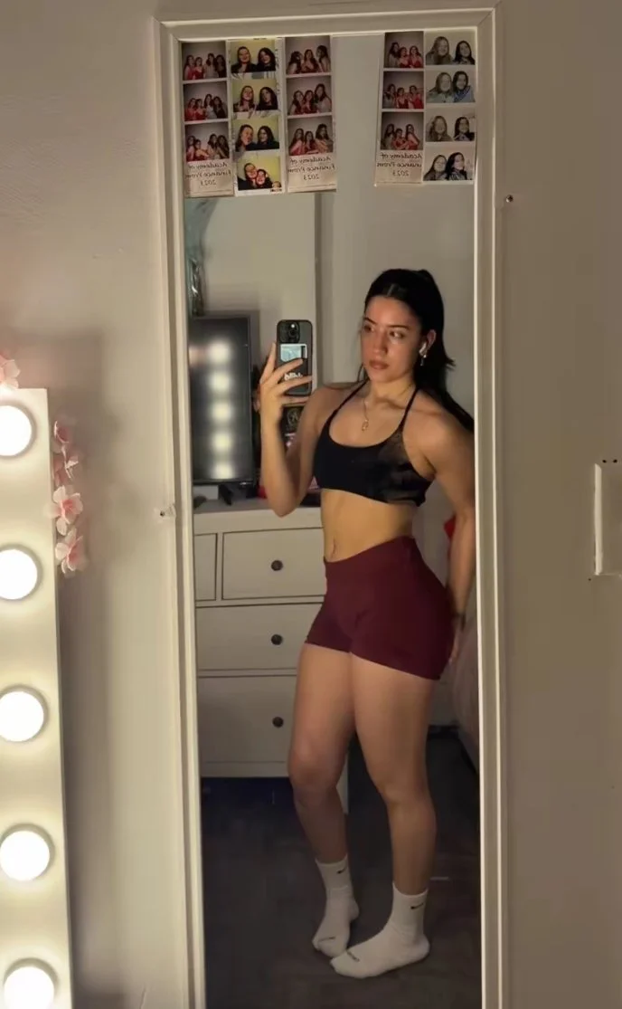 IRL Sexy Ass Barley Legal Teen Wants Your Cum image 3