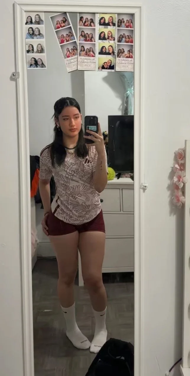 IRL Sexy Ass Barley Legal Teen Wants Your Cum image 4
